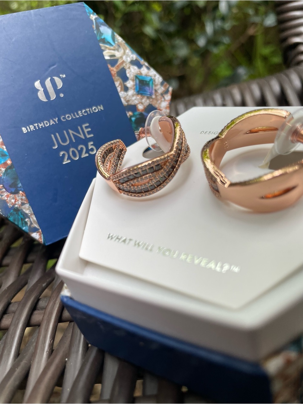 bp - Laced in Forever - June Birthstone - Alexandrite - Rose Gold Earrings NIB
